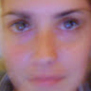 Meet your Posher, Carolina